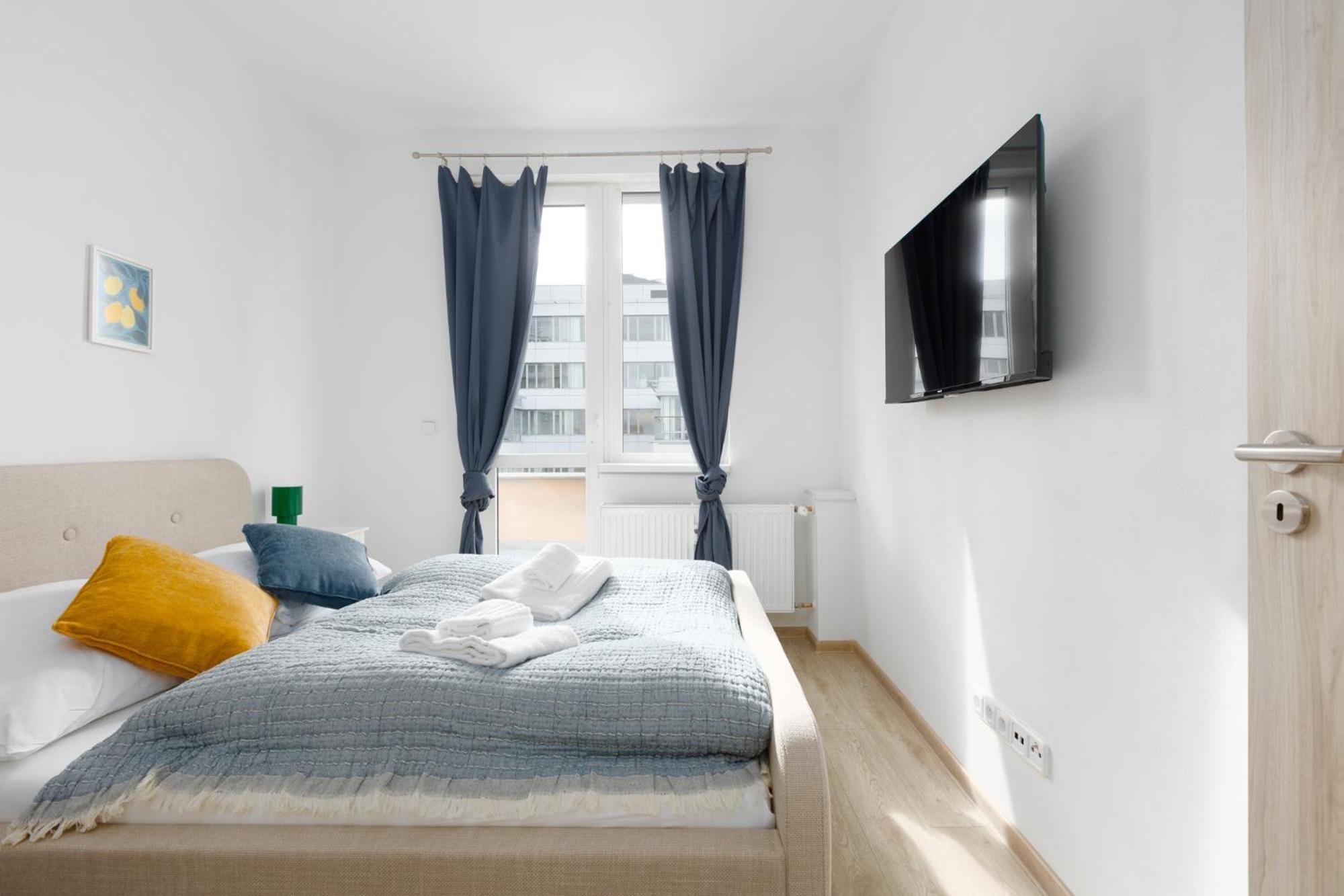 Apartament 2 Bedroom With A Terrace Near The Metro *